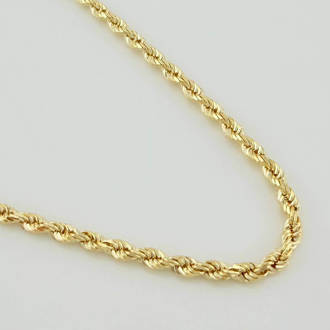 Cadena Lazo 5.7gr / 50.2cm / 2.4mm Oro Amarillo +3 18K %