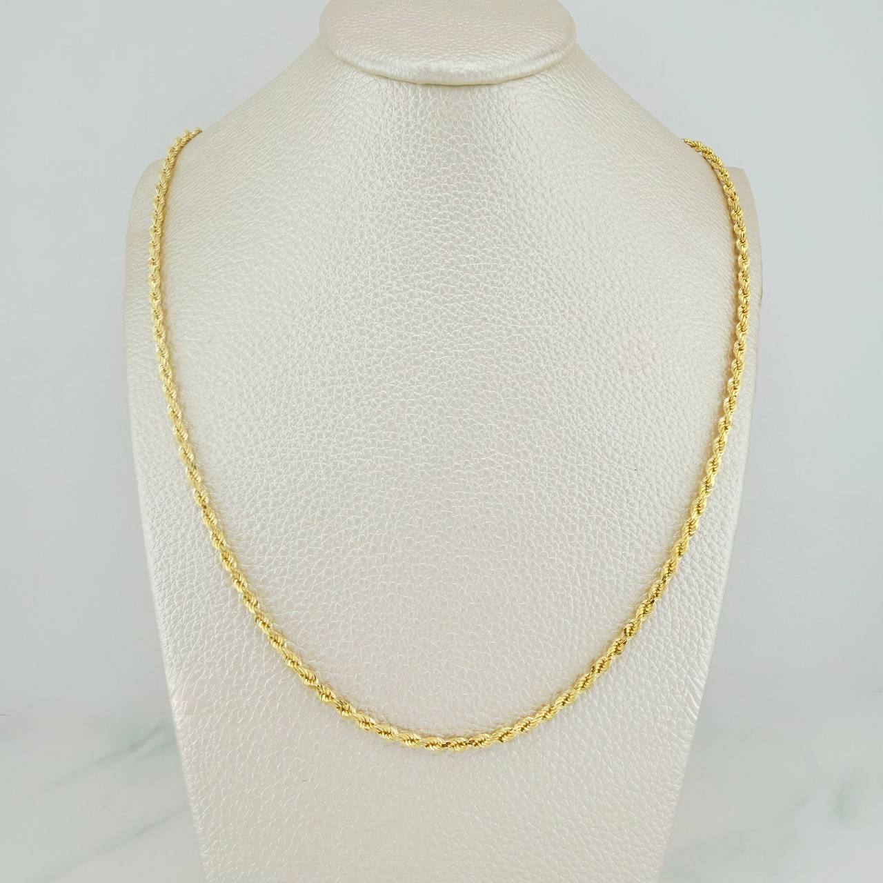 Cadena Lazo 6.8gr / 60.2cm / 2.4mm Oro Amarillo +3 18K %