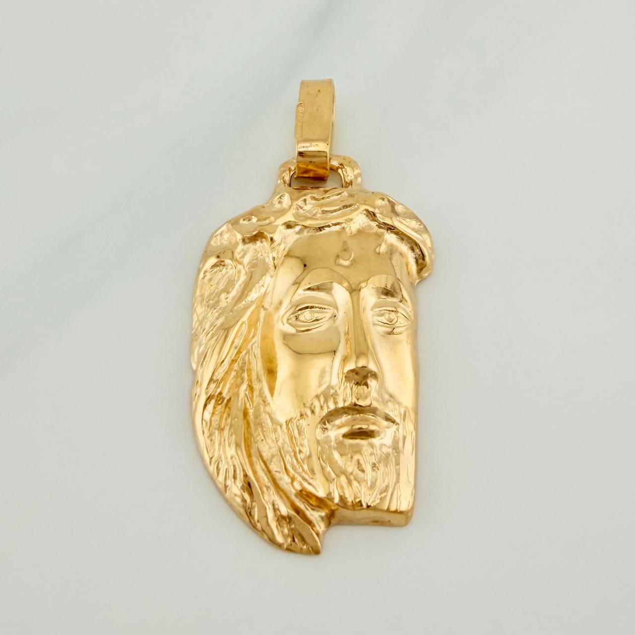 Dije Rostro Cristo 5.85gr / 4.5cm / Oro Amarillo 18K $