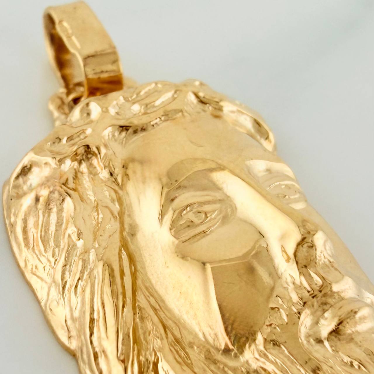 Dije Rostro Cristo 5.85gr / 4.5cm / Oro Amarillo 18K $