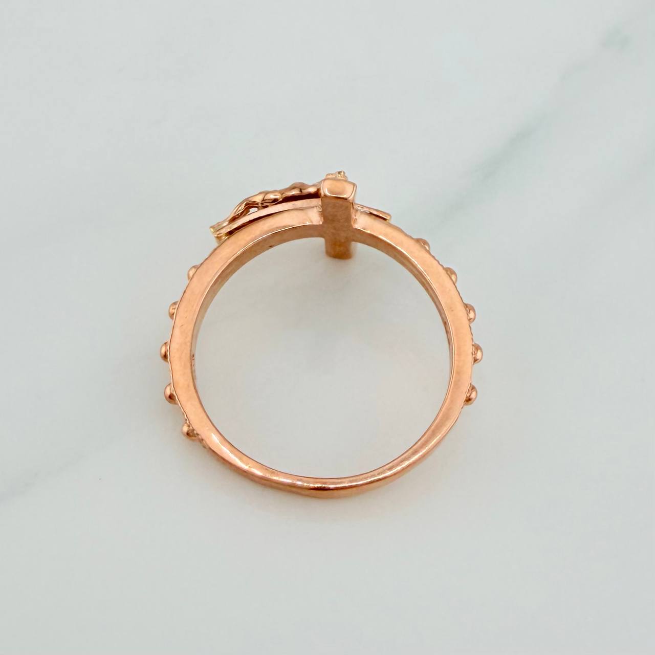 Anillo Cruz Cristo 6.3gr / T10 1/4 / Oro Rosa 18K %