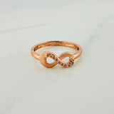 Anillo Infinito 1.7gr / T5 3/4 / Oro Rosa 18K %