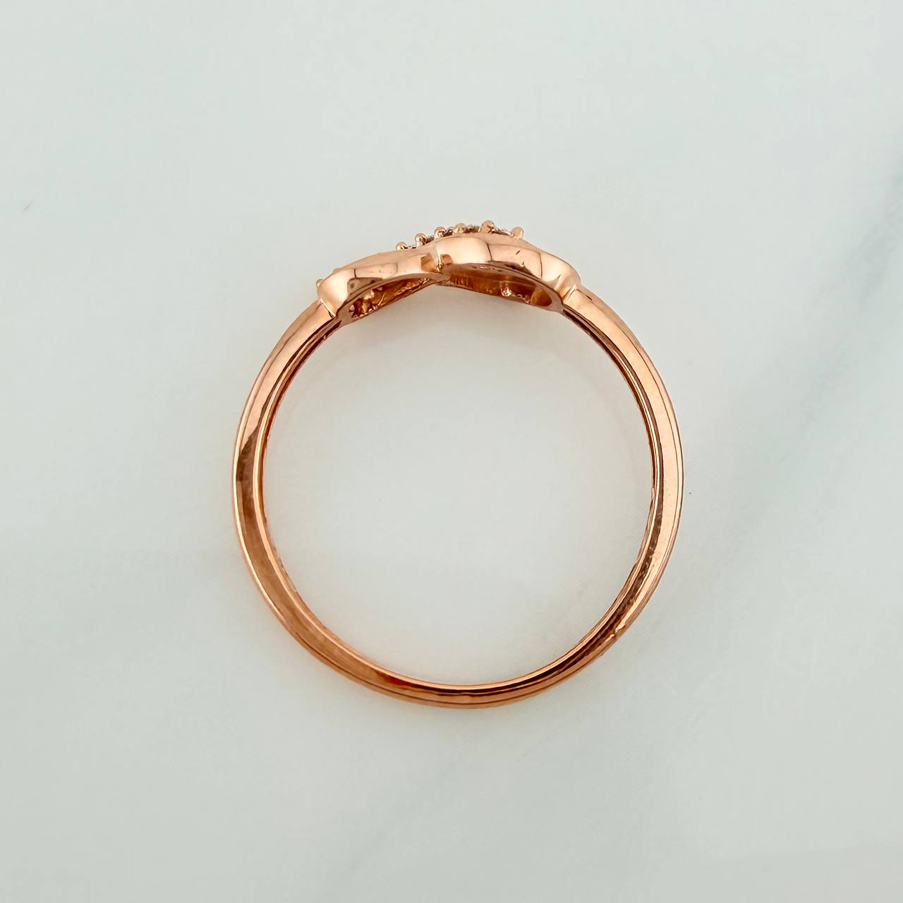 Anillo Infinito 1.7gr / T5 3/4 / Oro Rosa 18K %