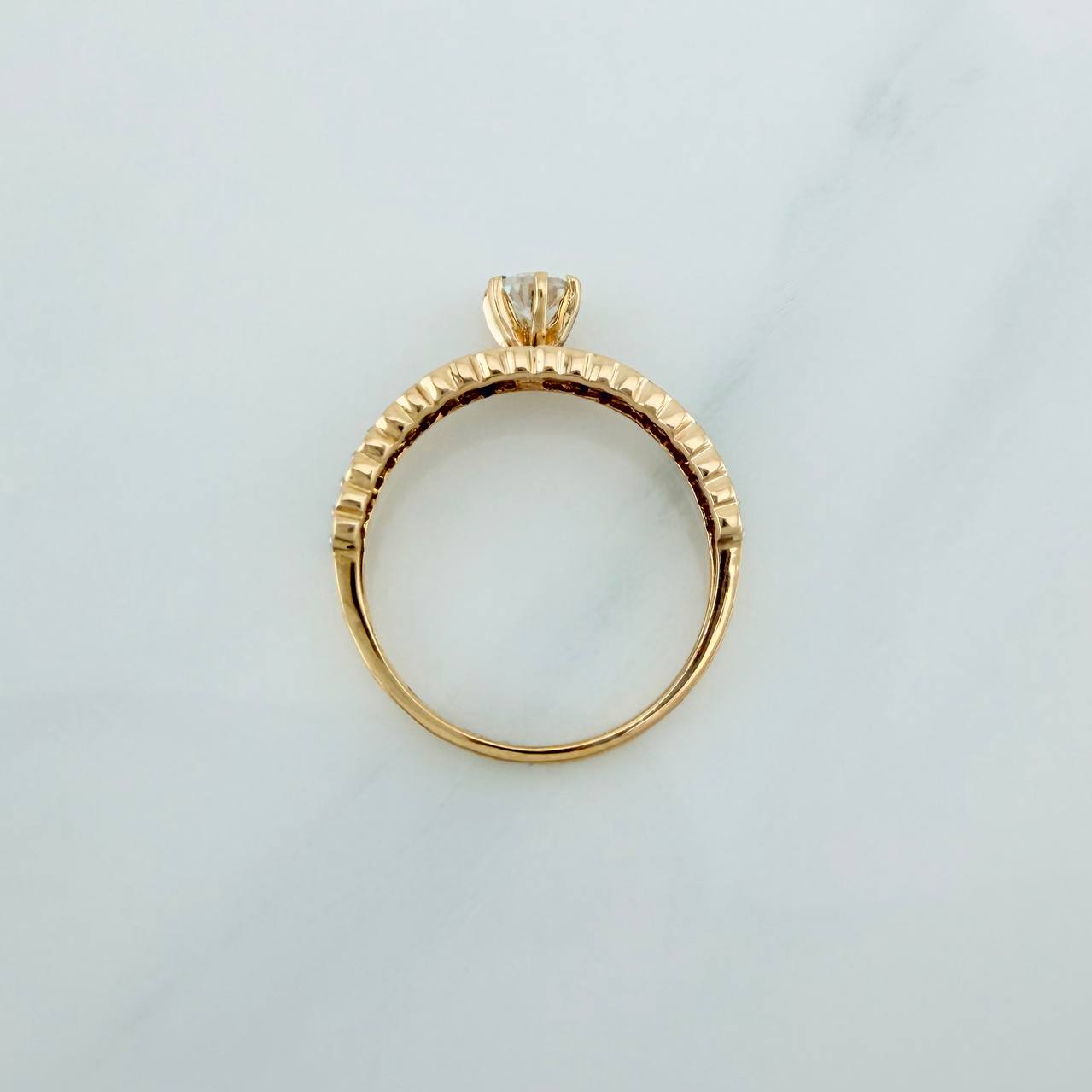 Anillo Churumbela Corazones 2.5gr / T6 / Dos Oros Amarillo Blanco 18K %