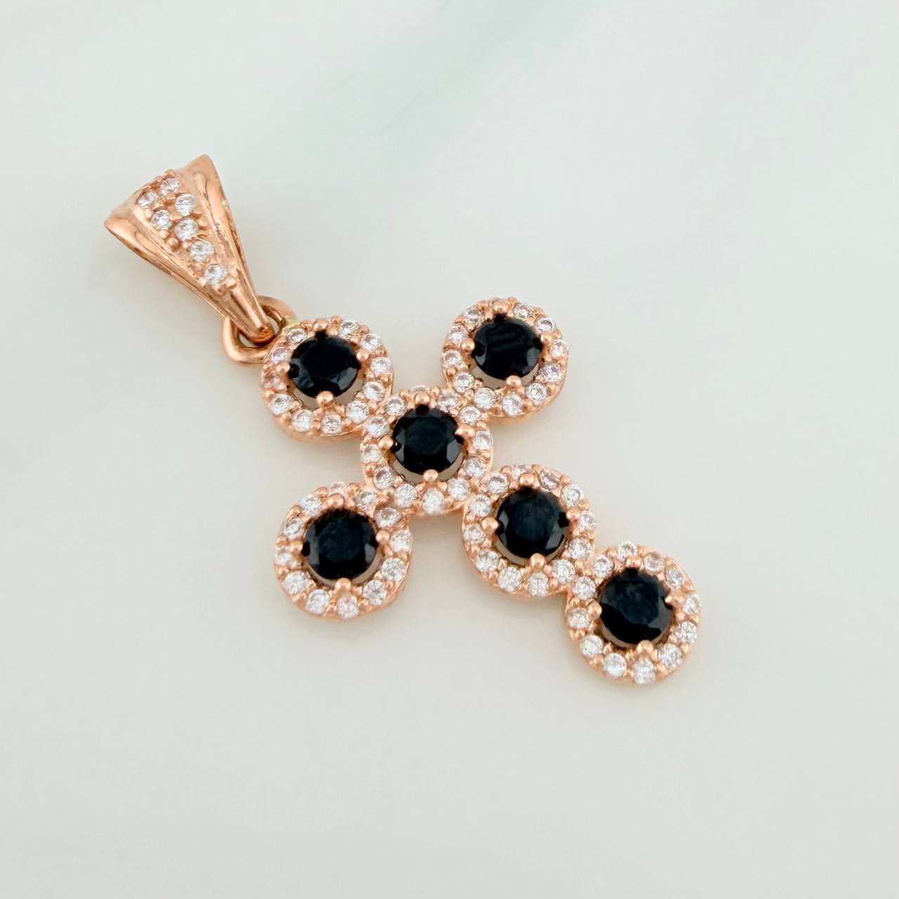 Dije Cruz Tupida 2.45gr / 3.2cm / Oro Rosa 18K %