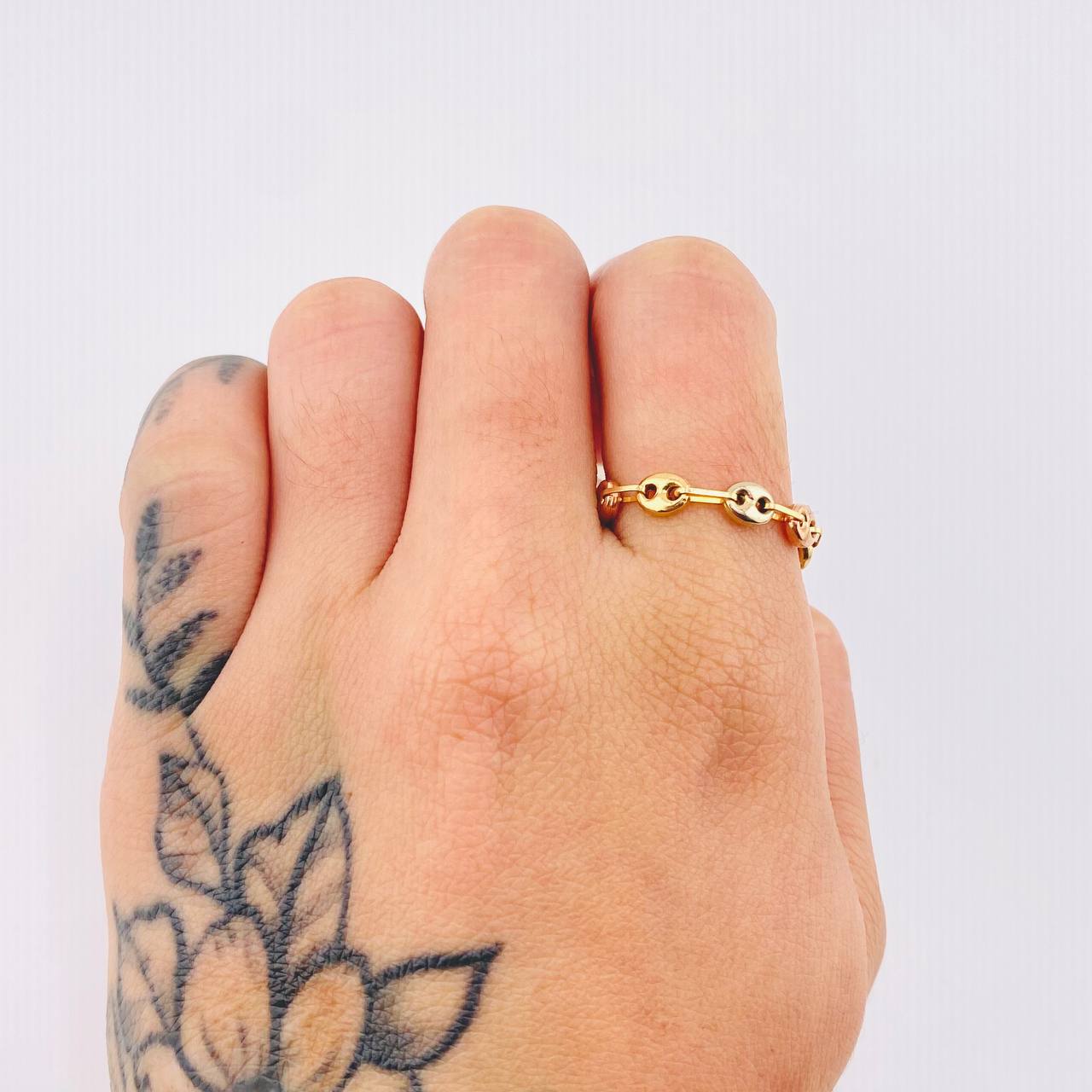 Anillo Gc 0.95gr / T10 3/4 - T11 1/4 / 4mm Tres Oros 18K *