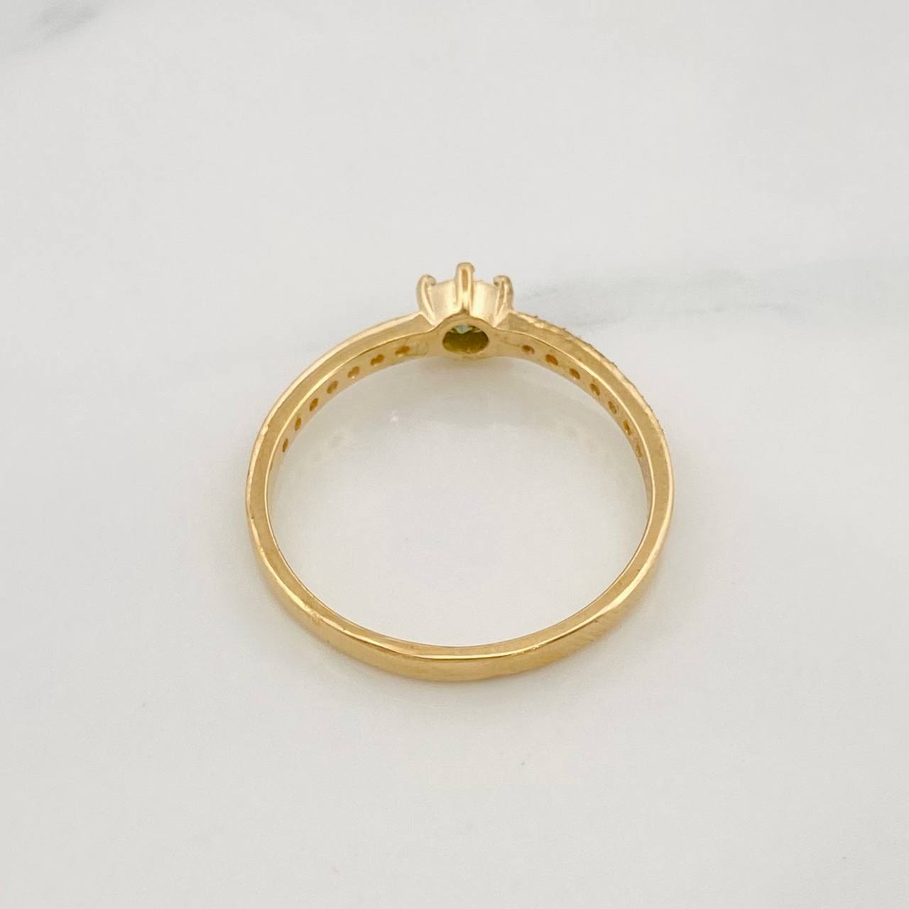 Anillo Solitario Churumbela Moisanitas 0.34 pts 2.05g / T8 1/4 Oro Amarillo 18K