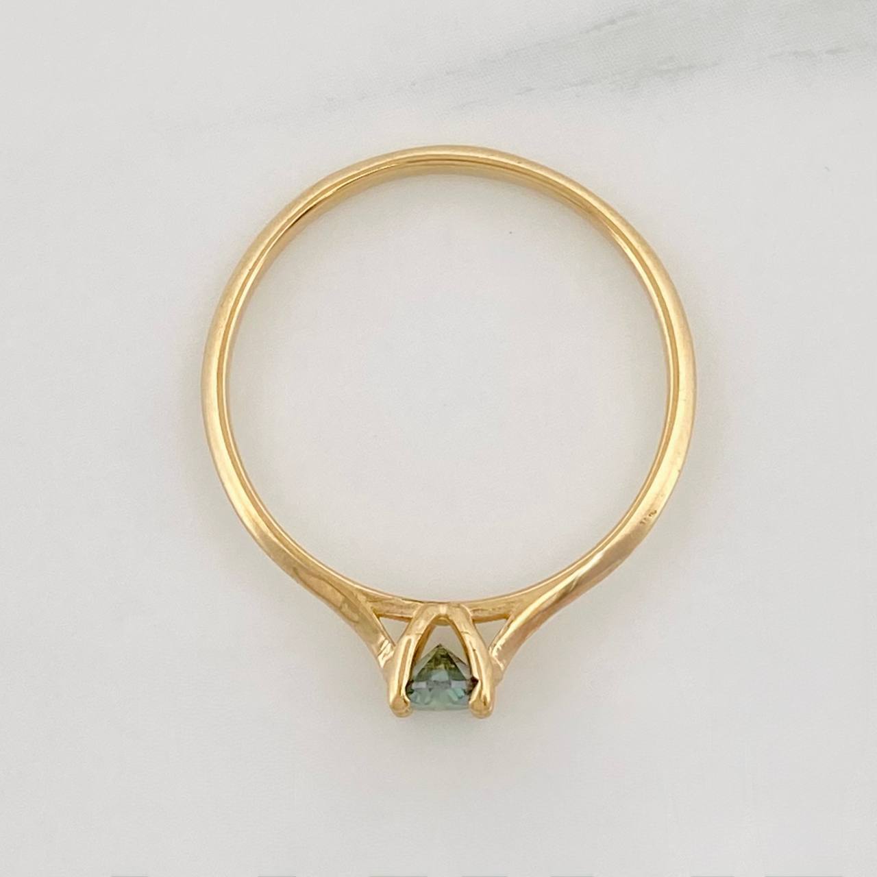 Anillo Solitario Moisanita 0.20 Pts 1.45g / T7 1/2 Oro Amarillo 18K