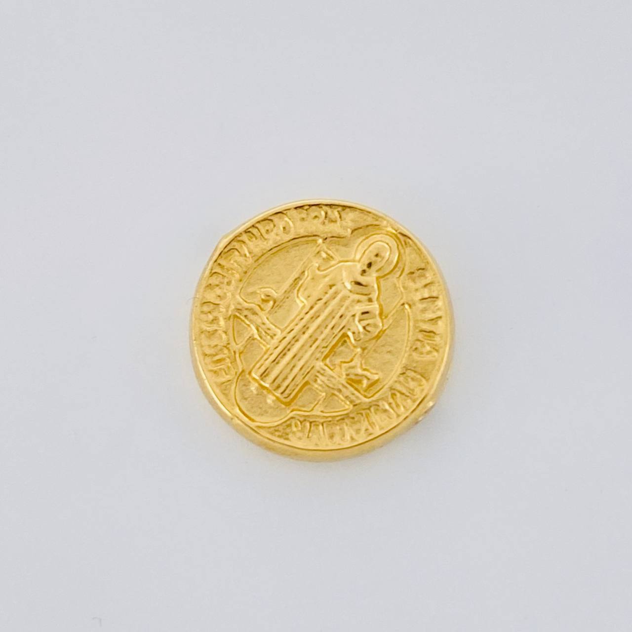 Herraje San Benito Mate 0.7g / 1.3cm Oro Amarillo 18K