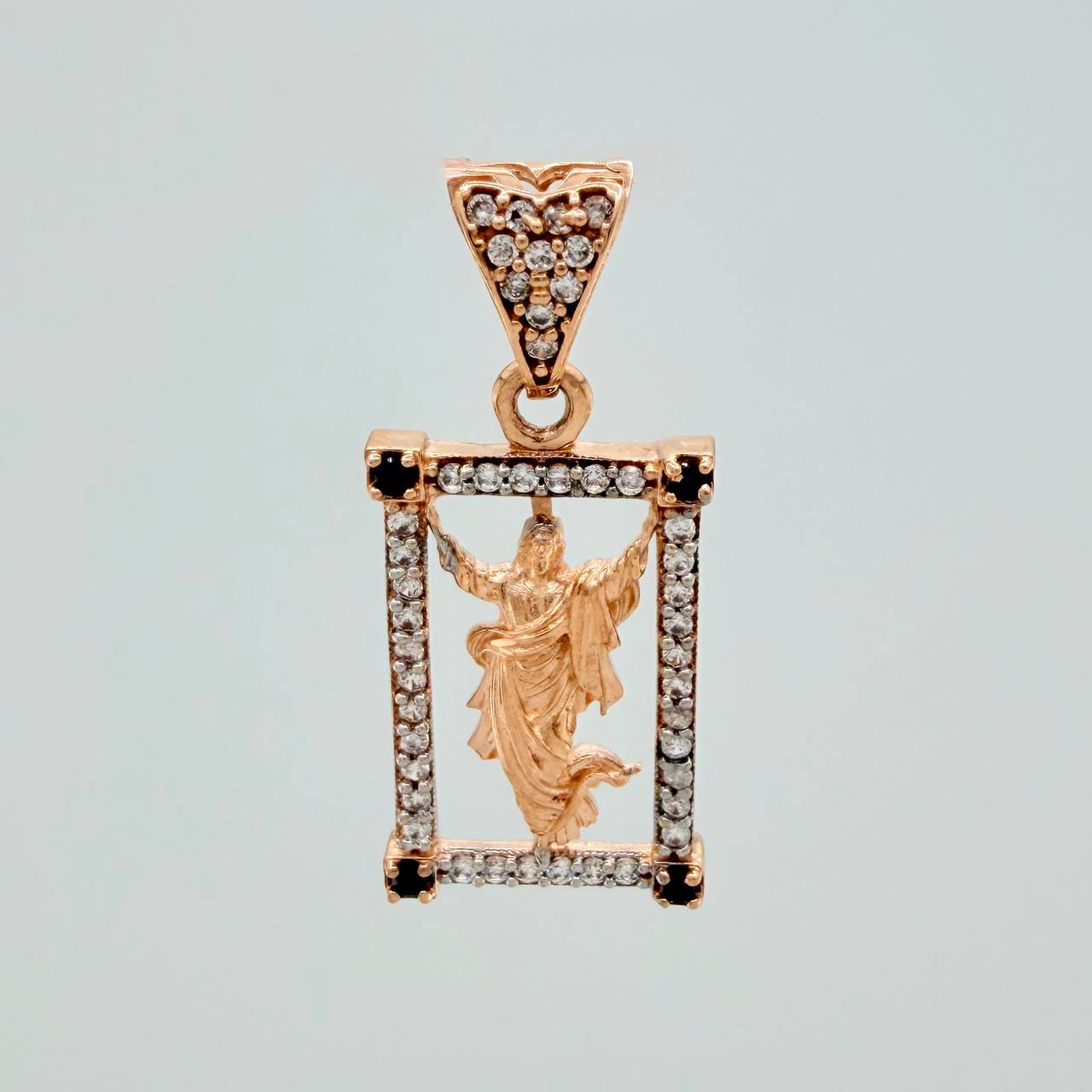 Dije Jesus Resucitado 2.25gr / 2.5cm / Dos Oros Blanco Rosa 18K %