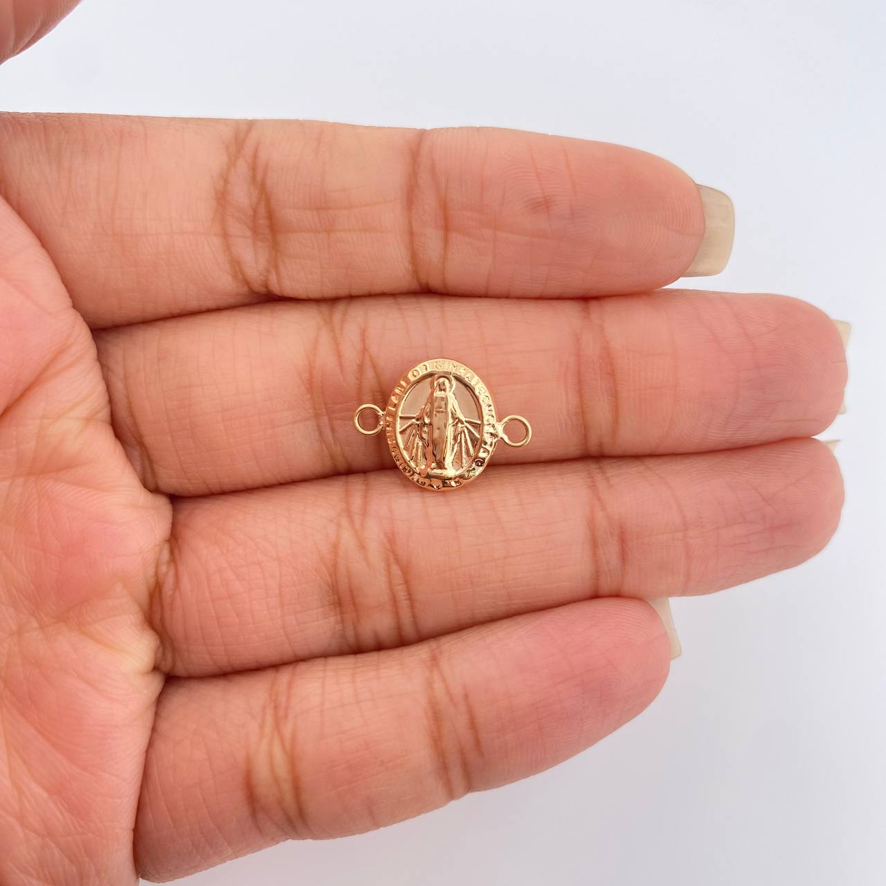 Herraje Vigen Milagrosa 0.6gr / 1.2cm / Oro Amarillo 18K %