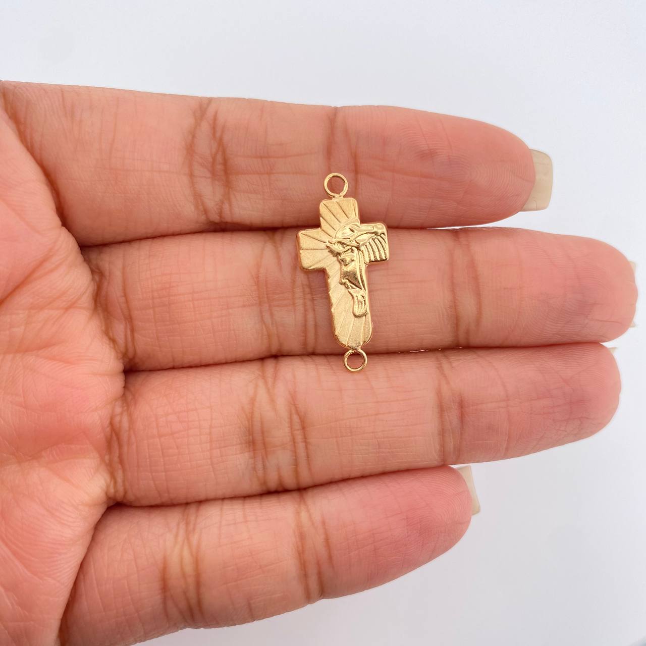 Herraje Cruz Cristo 0.75gr / 2.5cm / Oro Amarillo 18K %