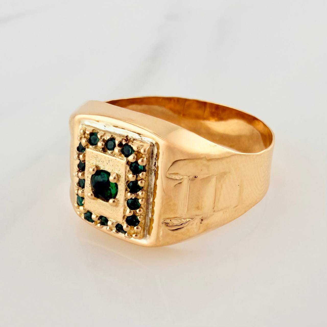 Anillo Sello Rectangular 4.45gr / T10 1/2 / Oro Amarillo 18K $