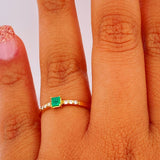 Anillo Churumbela Cuadrado Esmeralda Diamantes 1.8gr / T7 3/4 / Oro Amarillo 18K $