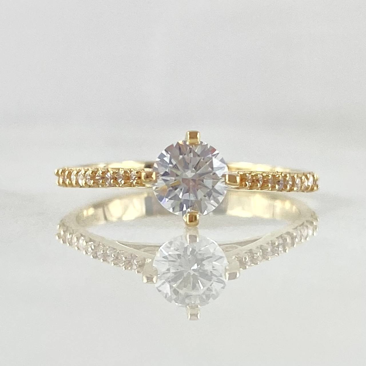 Anillo Solitario Puente Espiral Barroca 1.95gr / T5 1/2 / Circones Blancos Oro Amarillo 18K ©