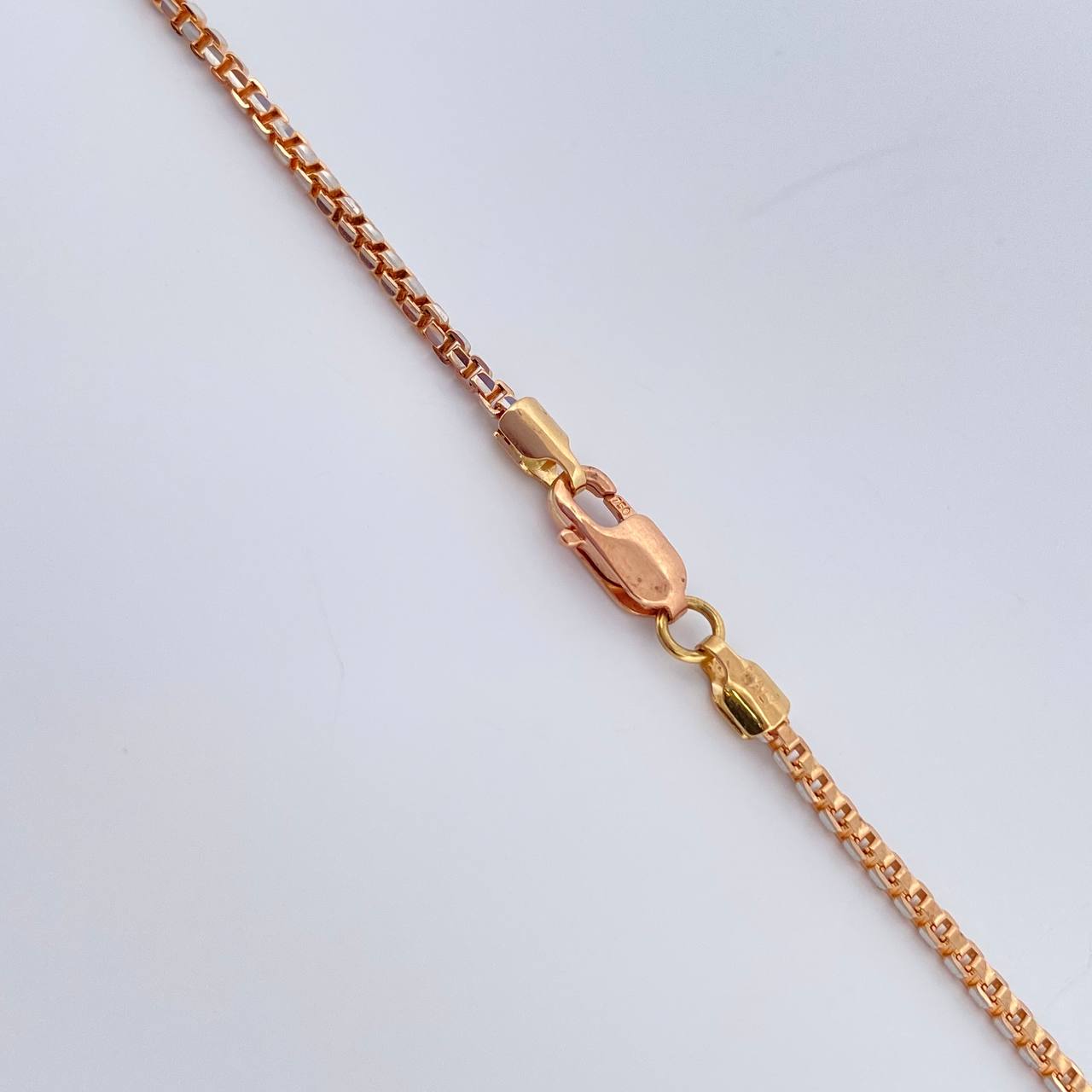 Cadena Veneciana 8.95gr / 70.5cm / 1.58mm Dos Oros Blanco Rosa +3 18K %