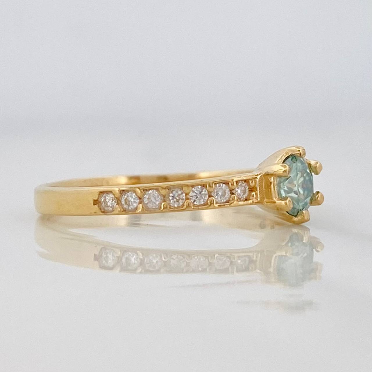 Anillo Solitario Churumbela Moisanitas 0.34 pts 1.8g / T7 Oro Amarillo 18K