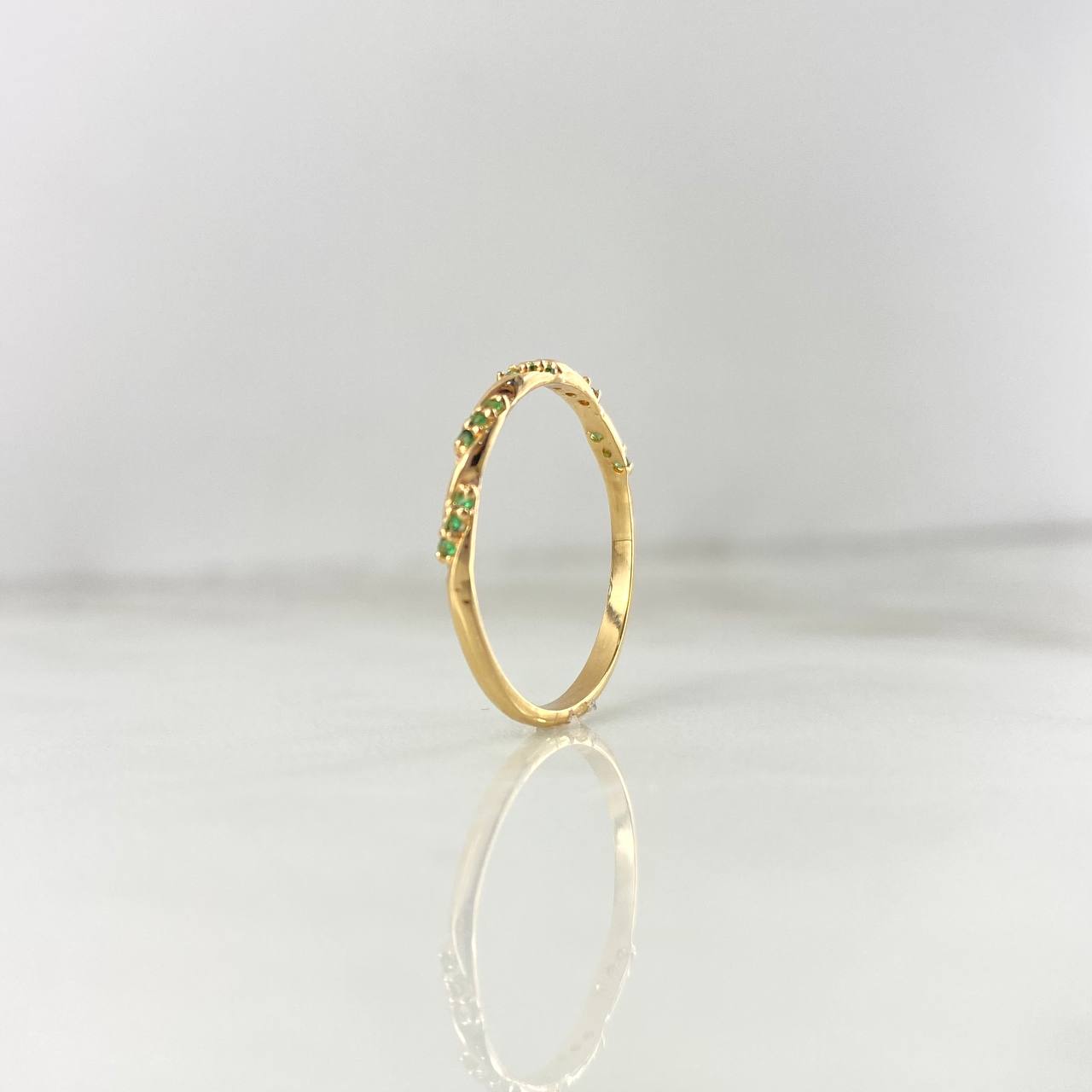 Anillo Espiral 1.4gr / T8 / Circones Verdes Oro Amarillo *