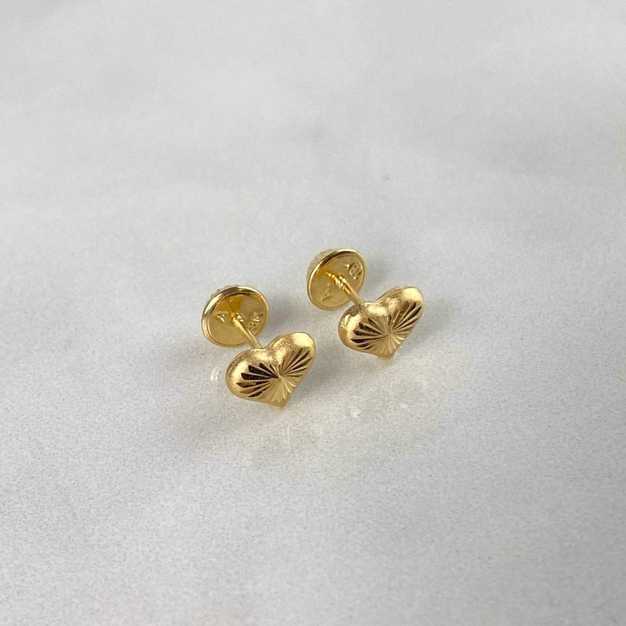 Topos Corazón Diamantado 0.75gr / Oro Amarillo