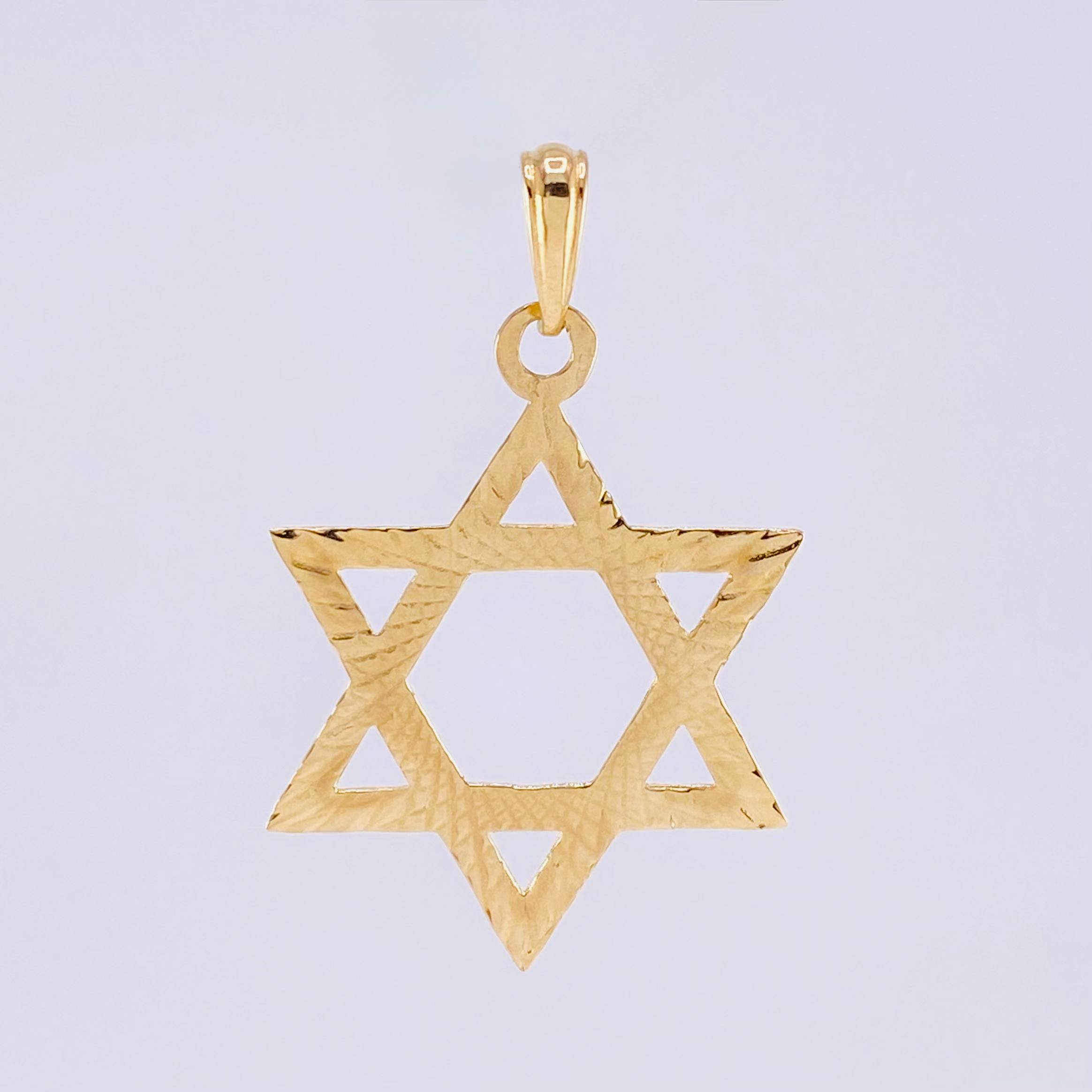 Dije Estrella de David 1.9g / 3.8cm Oro Amarillo 18K
