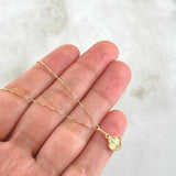 Set Cadena Veneciana 1gr / 45cm / 0.6mm + Dije Flor Trebol 0.5gr / 1.4cm / Diamantada 1.5gr Oro Amarillo 18K (Oferta)