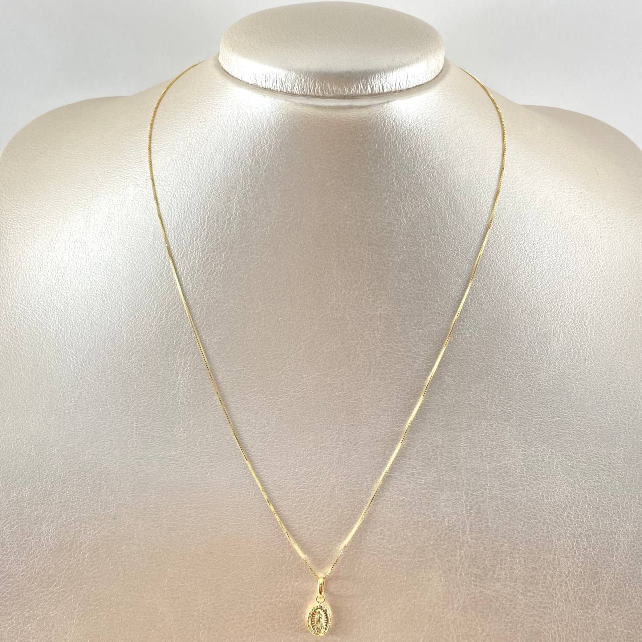 Set Cadena Veneciana 1gr / 45cm / 0.6mm + Dije Virgen Guadalupe 0.4gr / 1.5cm / 1.4gr Oro 18K (Oferta) ©