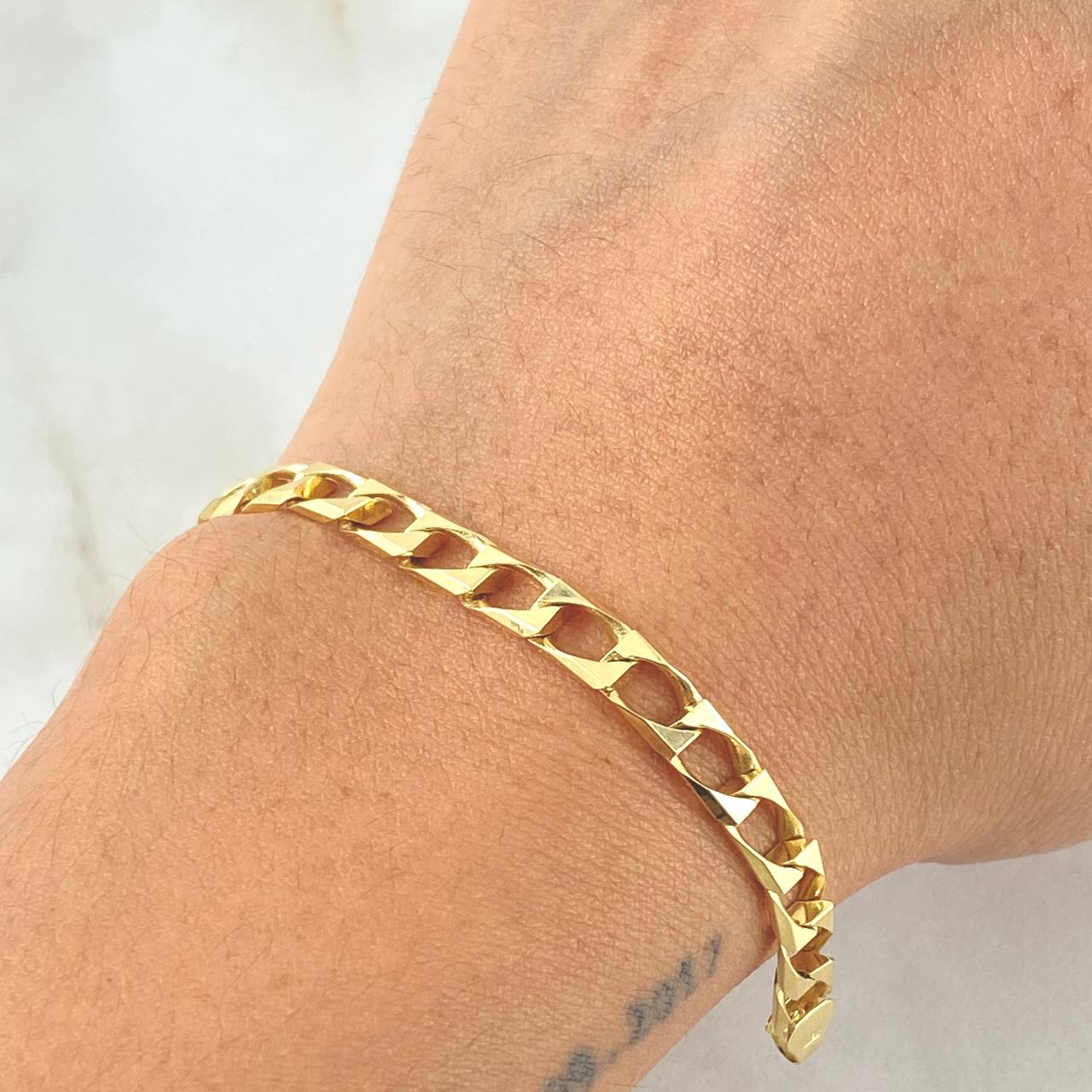 Pulso Panzer 13.8gr / 22cm / Oro Amarillo +1 18K