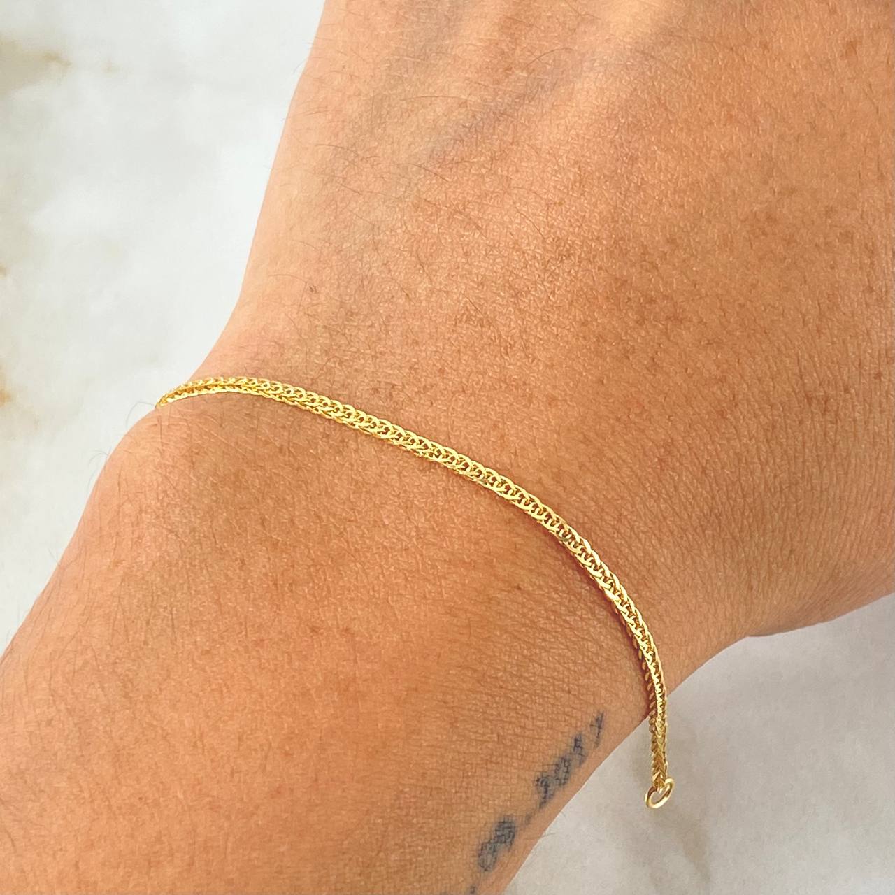 Pulso Franco 2gr / 19cm / 2mm +3 Oro Amarillo 18K *