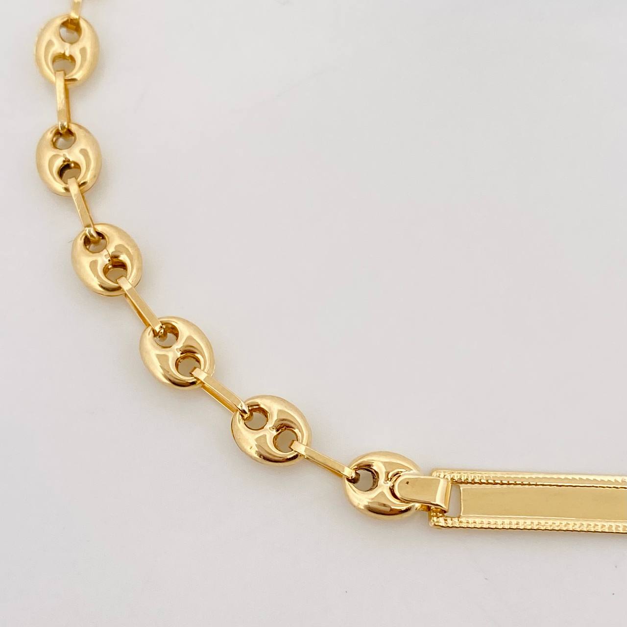 Pulso GC Placa Rectangulo 2.5g / 17cm / 4.8mm Oro Amarillo 18K