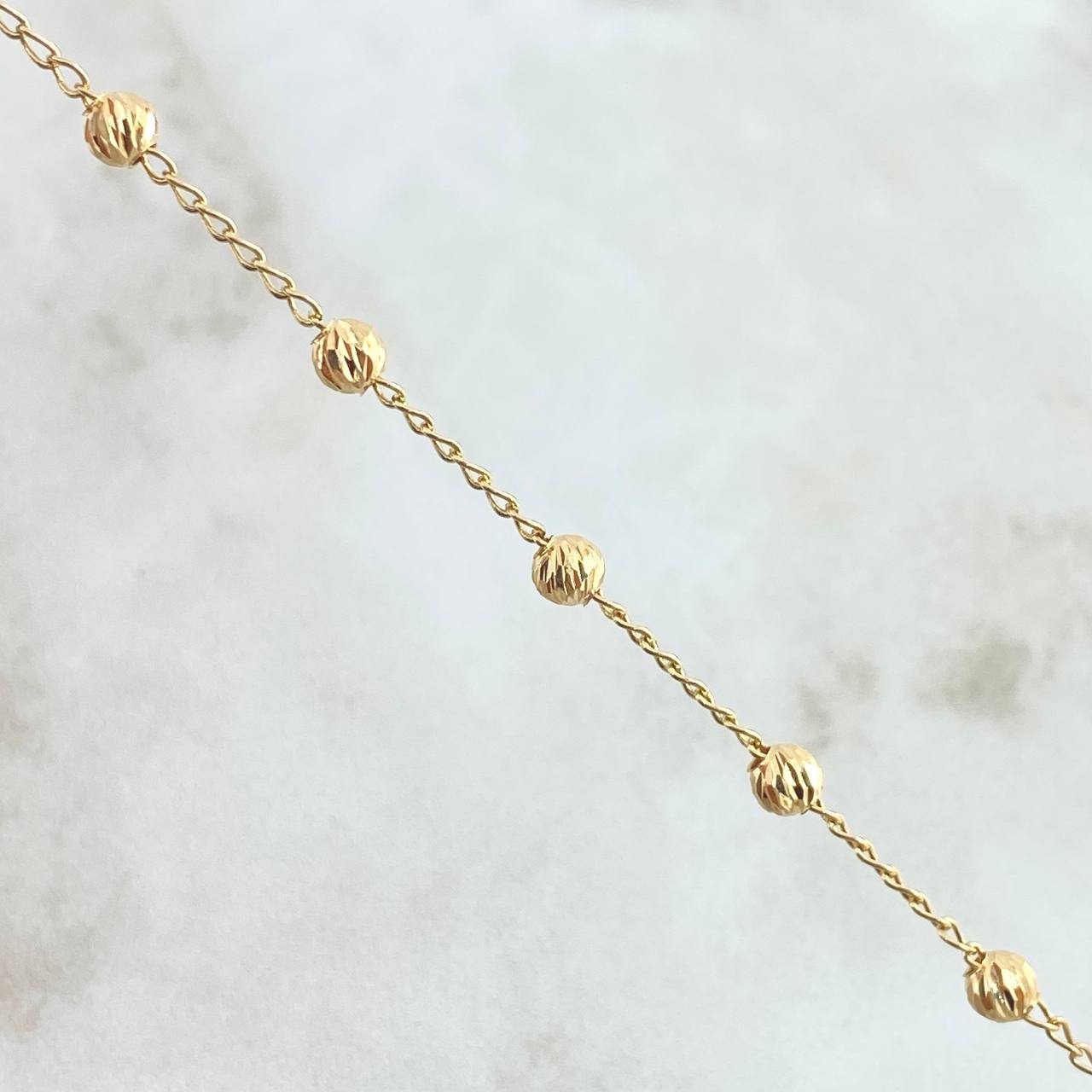 Pulso Denario Virgen Milagrosa Cruz Lisa 3.15gr / 19cm / 4mm Bolas Diamantadas Oro Amarillo 18K