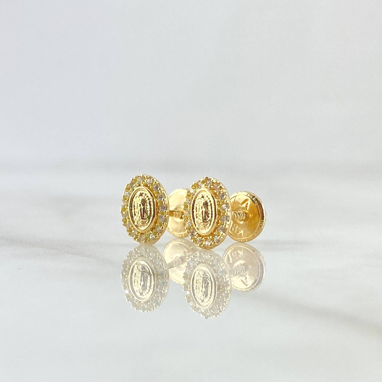 Topos Virgen Guadalupe Ovalo 0.9gr / 8mm Circones Blancos Oro Amarillo 18K *