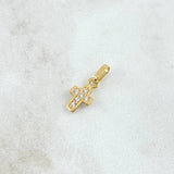 Dije Cruz Punteada 0.55gr / 1.5cm / Circones Blancos Oro Amarillo 18K