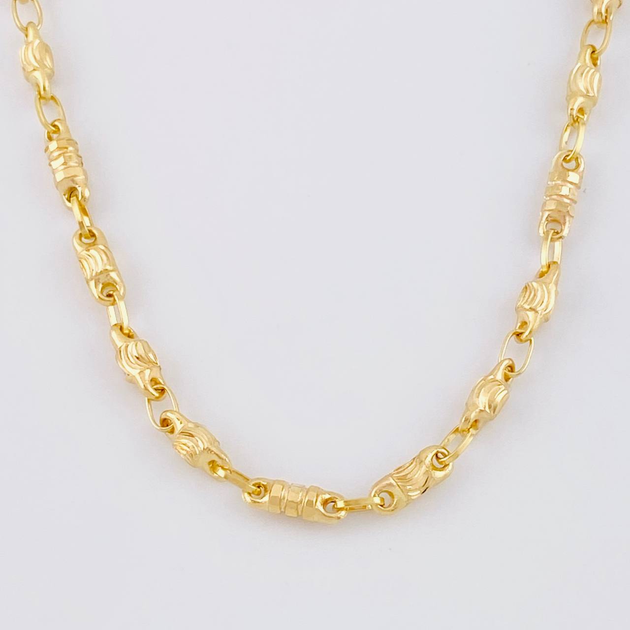 Cadena Rustica Barril Diamantado 16.15g / 65cm / 3.2mm Oro Amarillo 18K