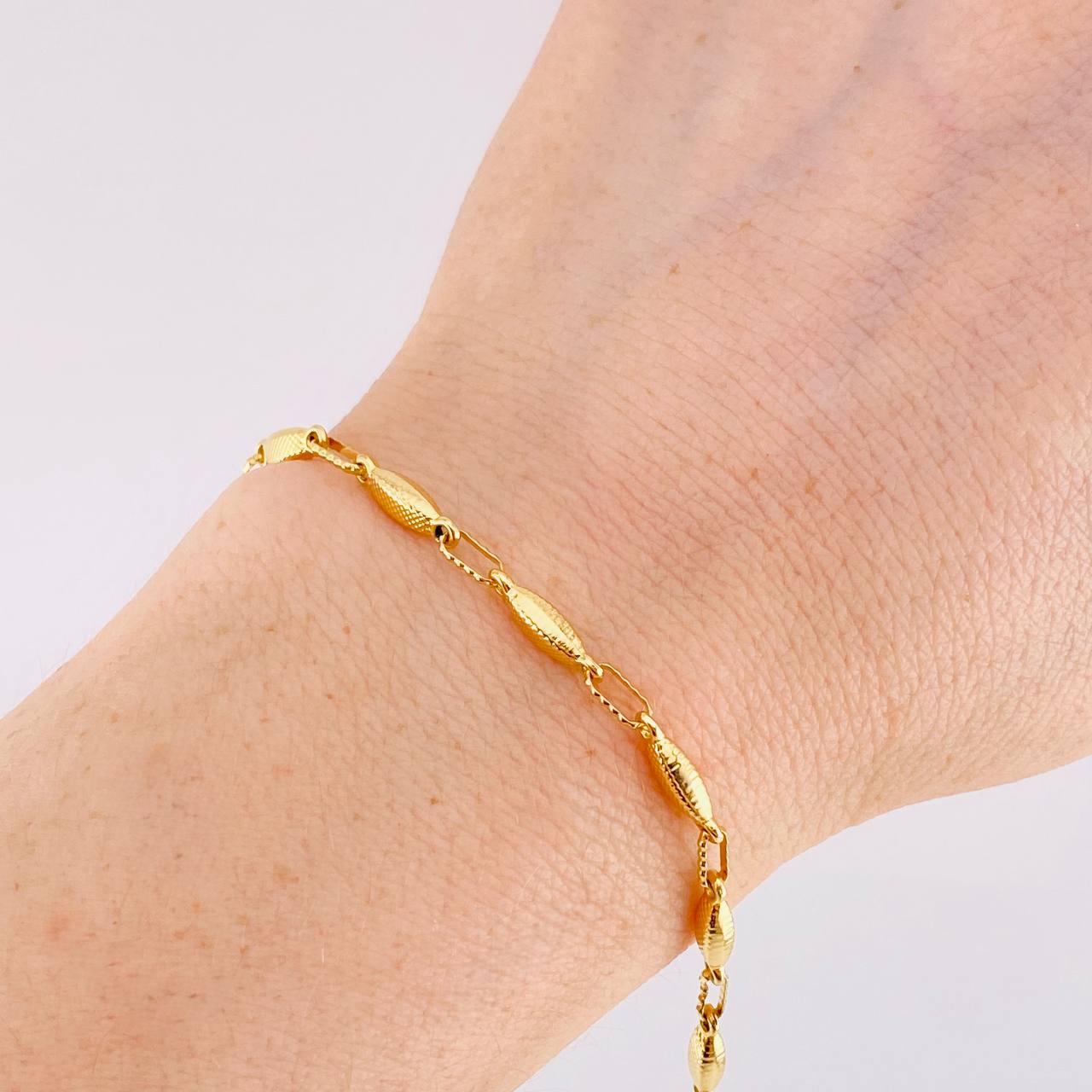 Pulso Rustico Eslabón 3.95g / 21.8cm / 3.3mm Oro Amarillo 18K