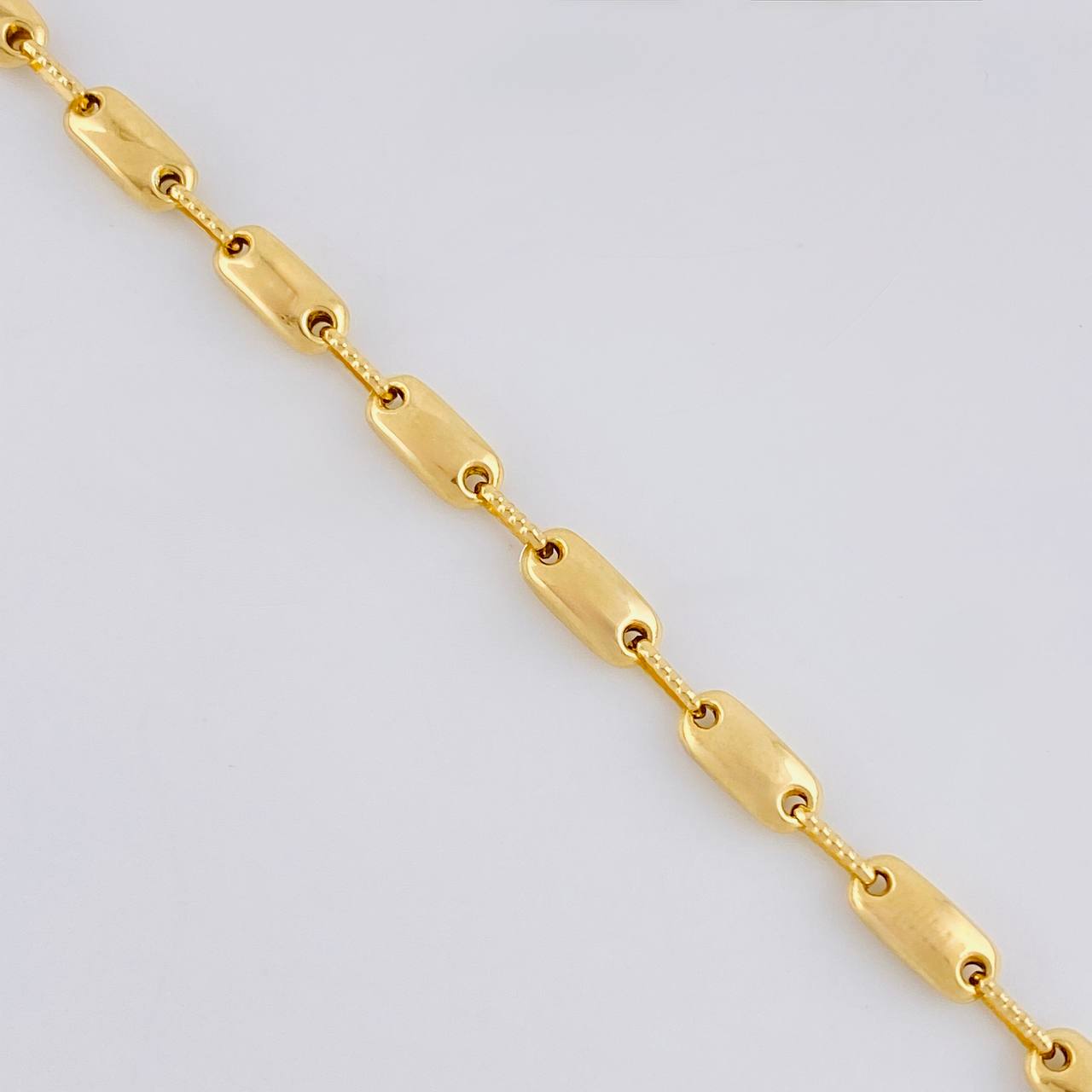 Pulso Rustico Liso 5.1g / 20.3cm / 4.5mm Oro Amarillo 18K