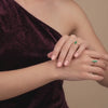 Anillo Linea Esmeralda 35pts 2.25gr / T5 1/2 / Dos Oros Amarillo Blanco 18K