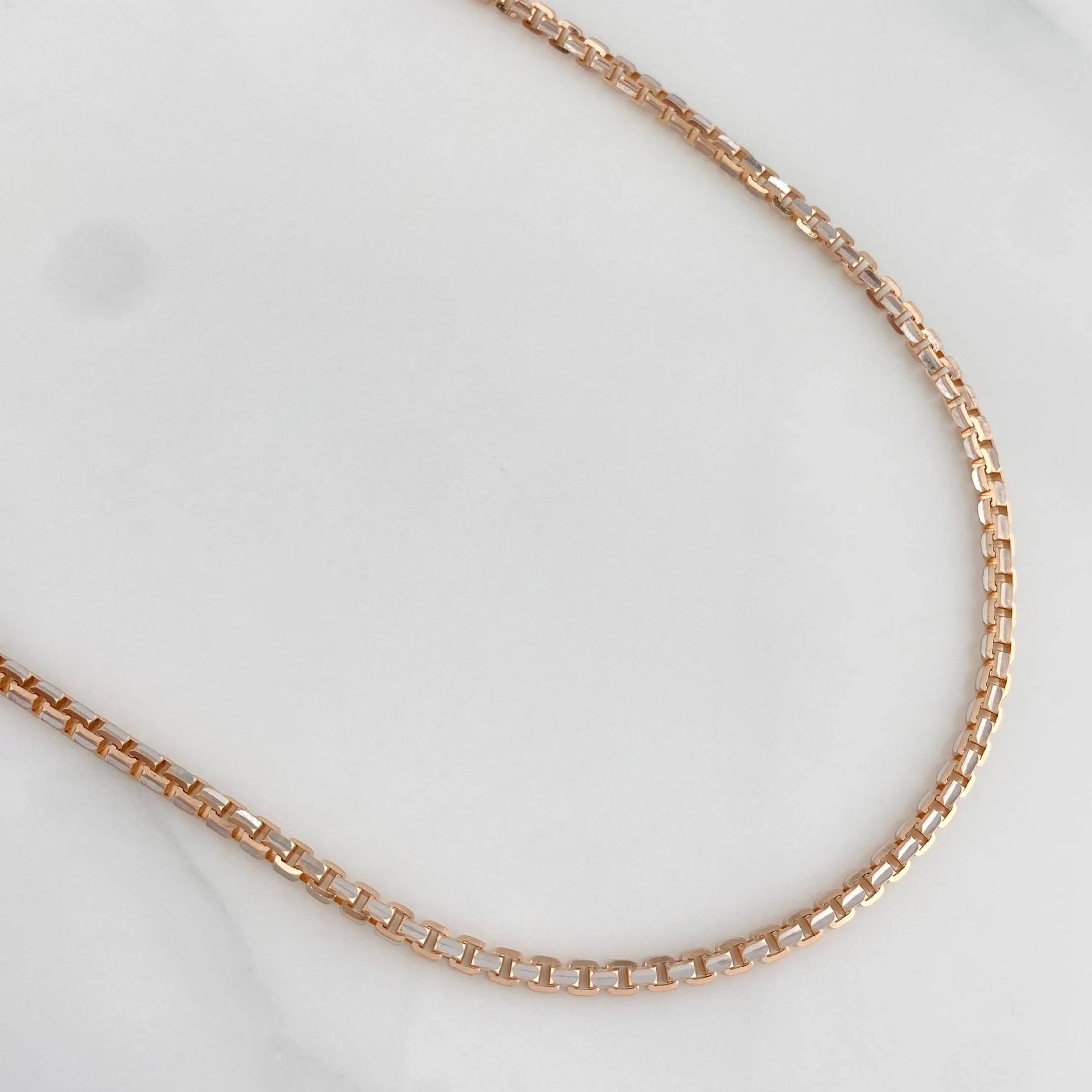 Cadena Veneciana Redonda 33.2g / 70cm / 3mm Dos Oros Blanco Rosa 18K