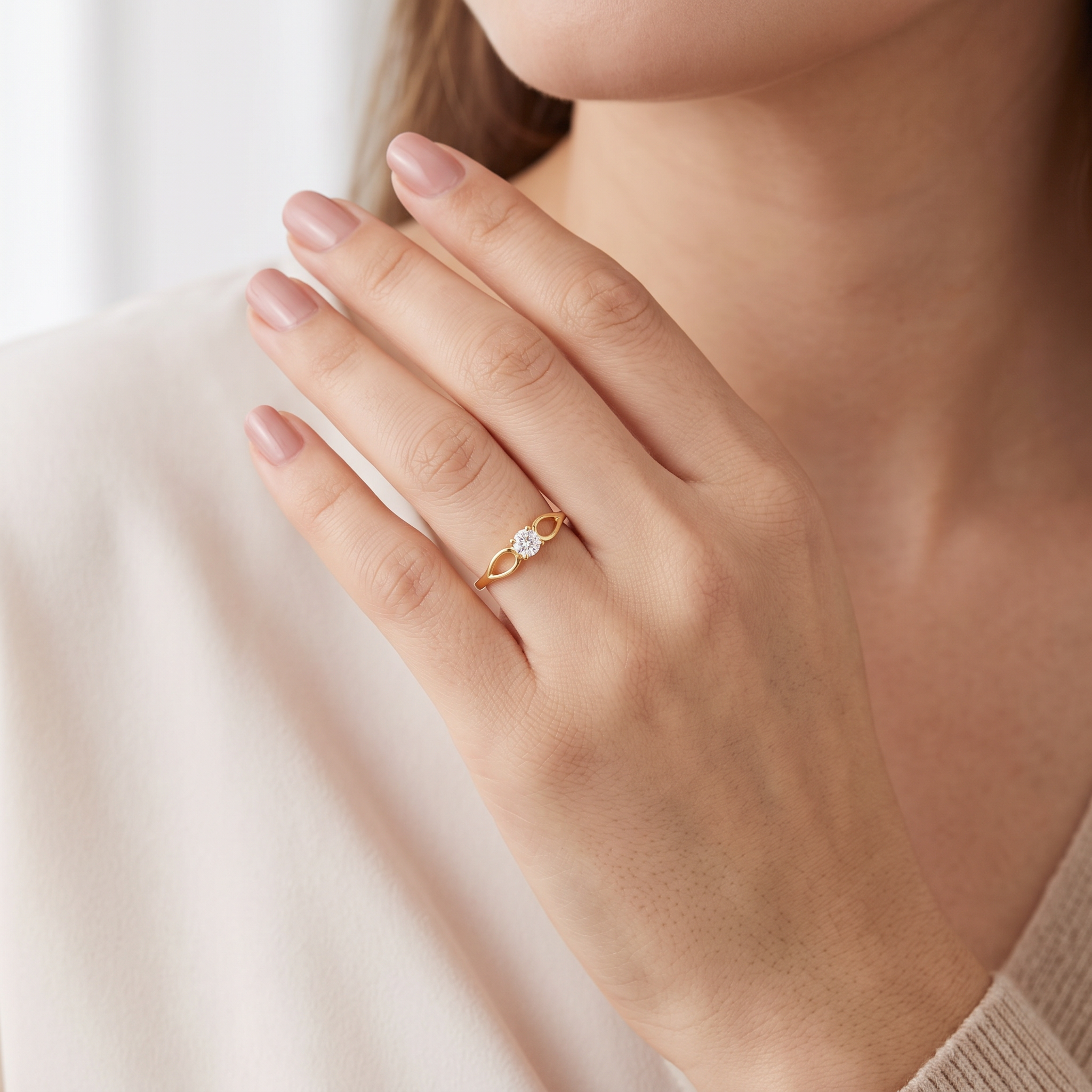 Anillo Solitario Gota 1.2g / T5 1/2 Oro Amarillo 18K