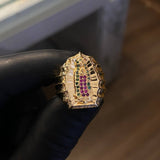 Anillo Virgen Guadalupe 8gr T5 3/4 Circones Fucsias Verdes Blancos Oro Amarillo*