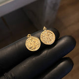Dije San Benito 0.65gr / 2cm Mate Oro Amarillo