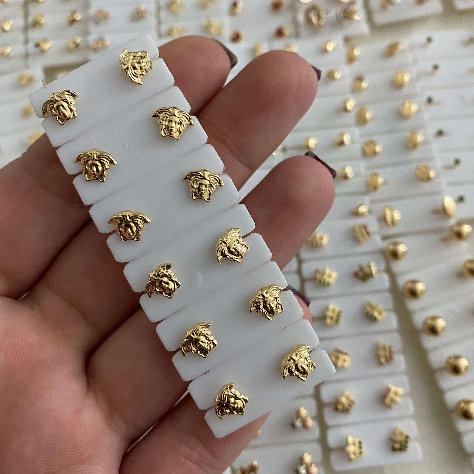 Topos Medusa 0.55gr Oro Amarillo