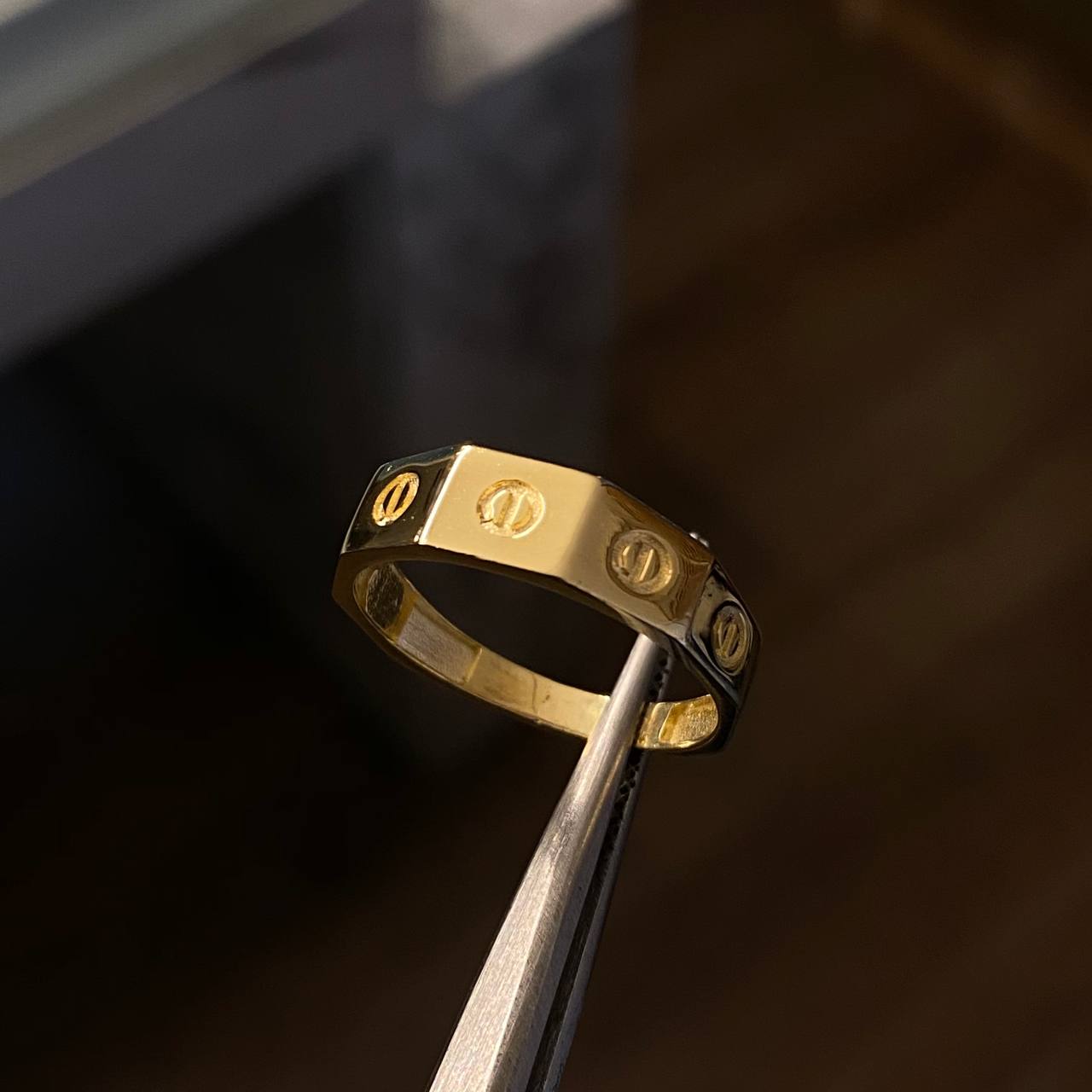 Anillo Heptagonal 2.5gr T6 Oro Amarillo Italy +4