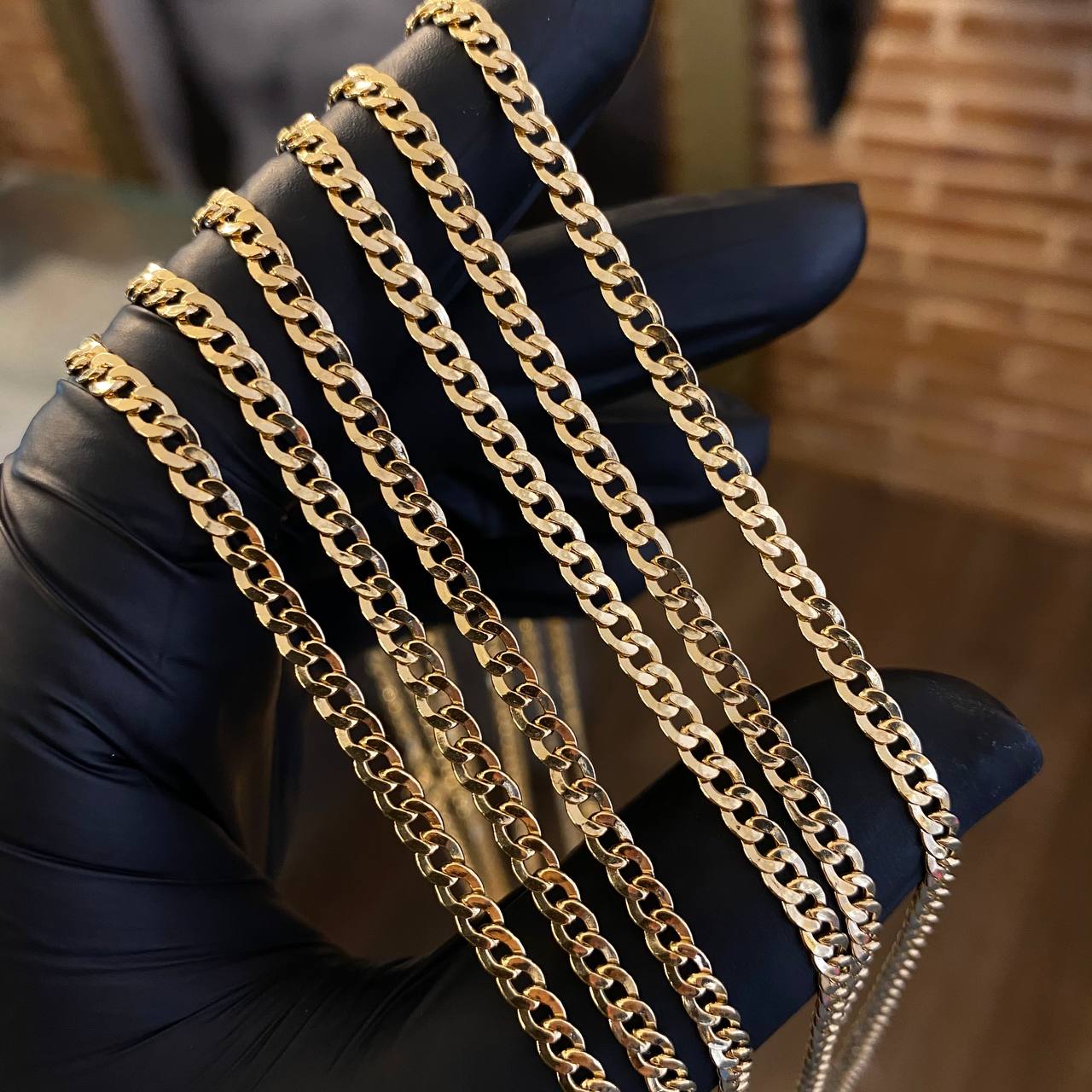 Cadena Cubana 5.6gr / 50cm / 2.9mm Oro Amarillo +0