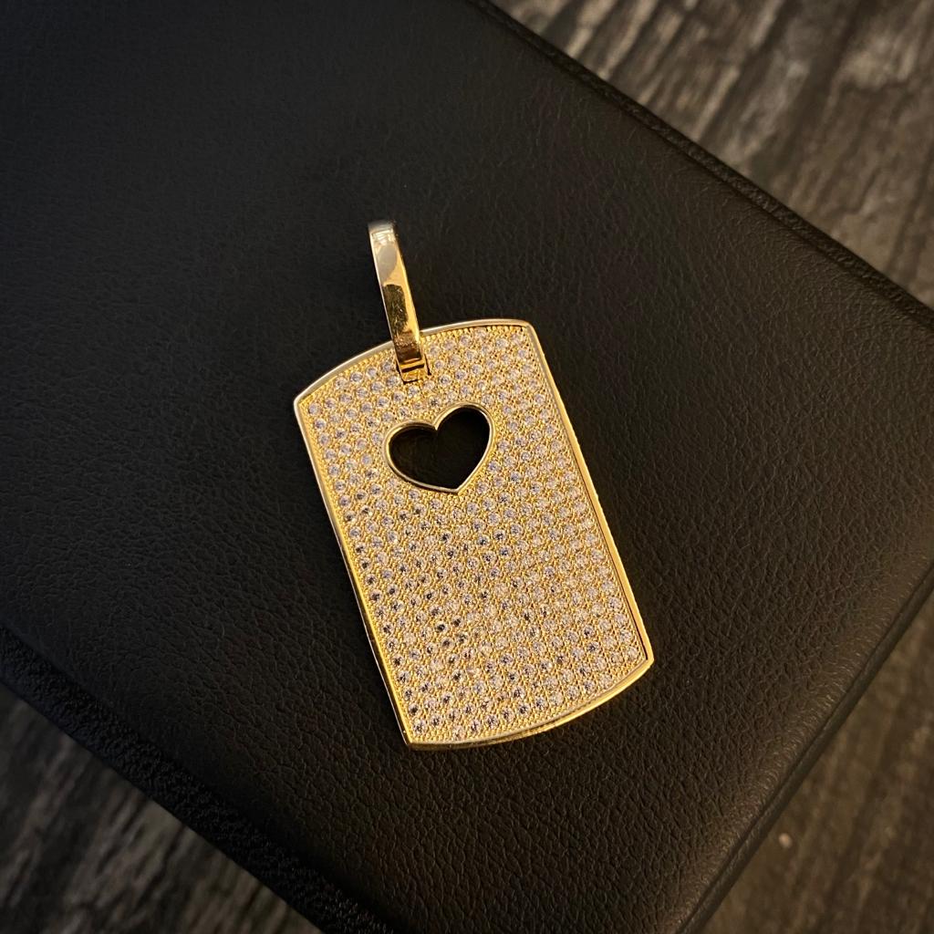 Dije Placa Corazon 6.25gr/3.9cm Circones Blancos Oro Amarillo