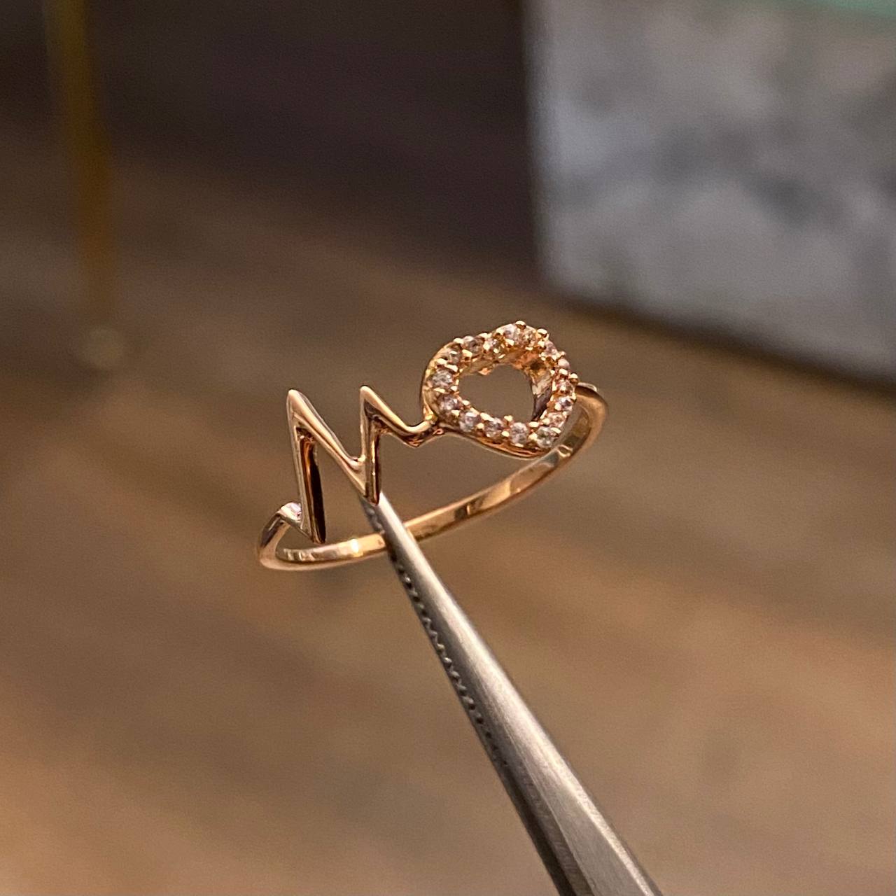 Anillo Latido Corazon 1.6gr-T7 1/4 Circones Blancos Oro Rosa*