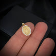 Dije Virgen de Guadalupe 1.35gr/2.1cm Circones Blancos Oro Amarillo*