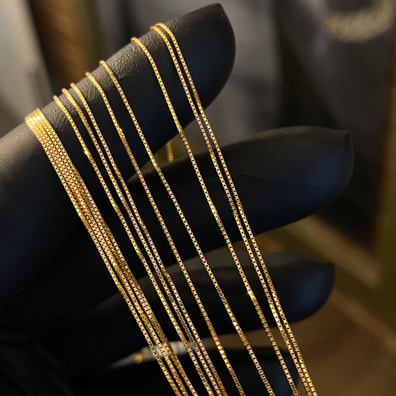 Cadena Veneciana 0.95gr / 50cm / 0.7mm Oro Amarillo +3
