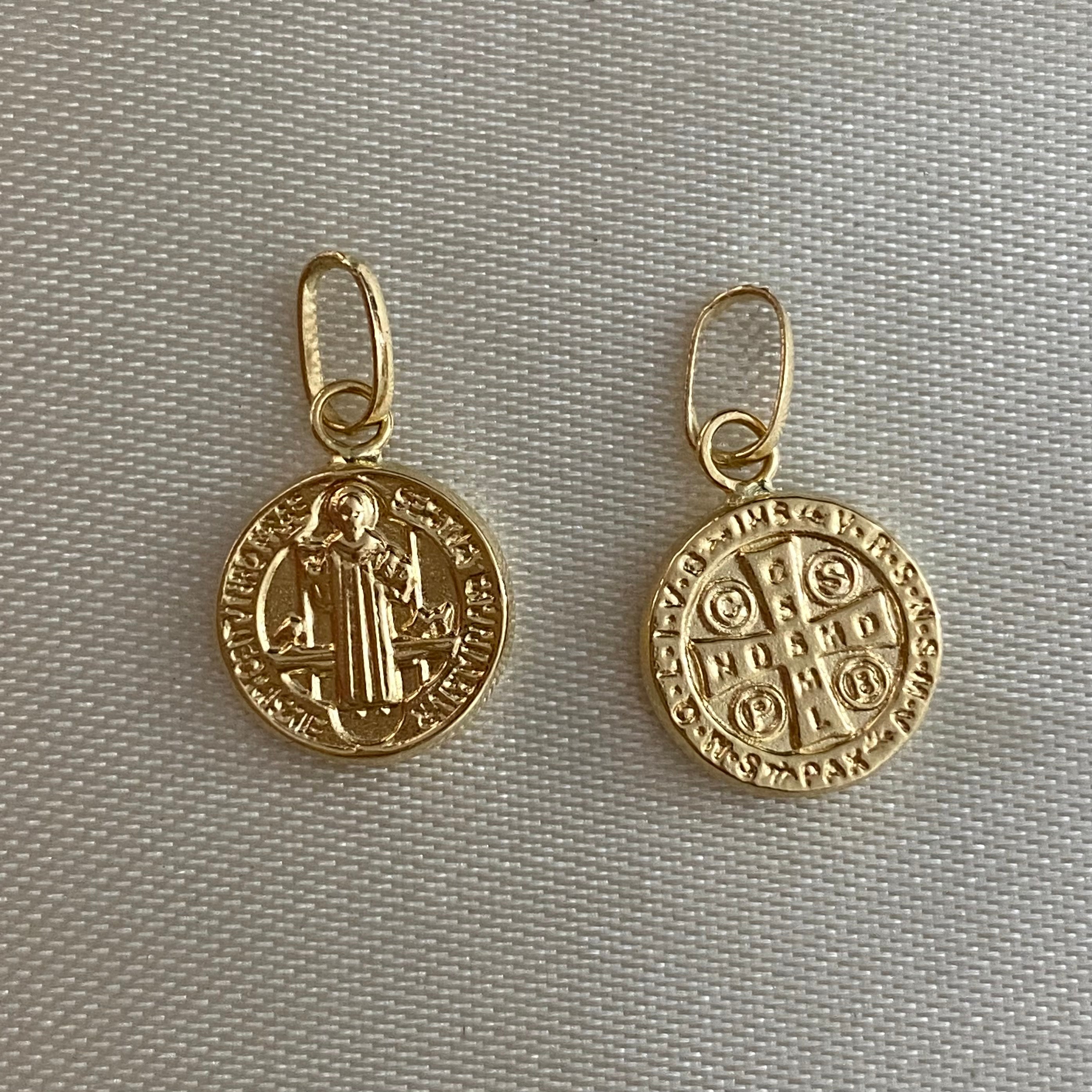 Dije San Benito 0.9gr/2cm Oro amarillo