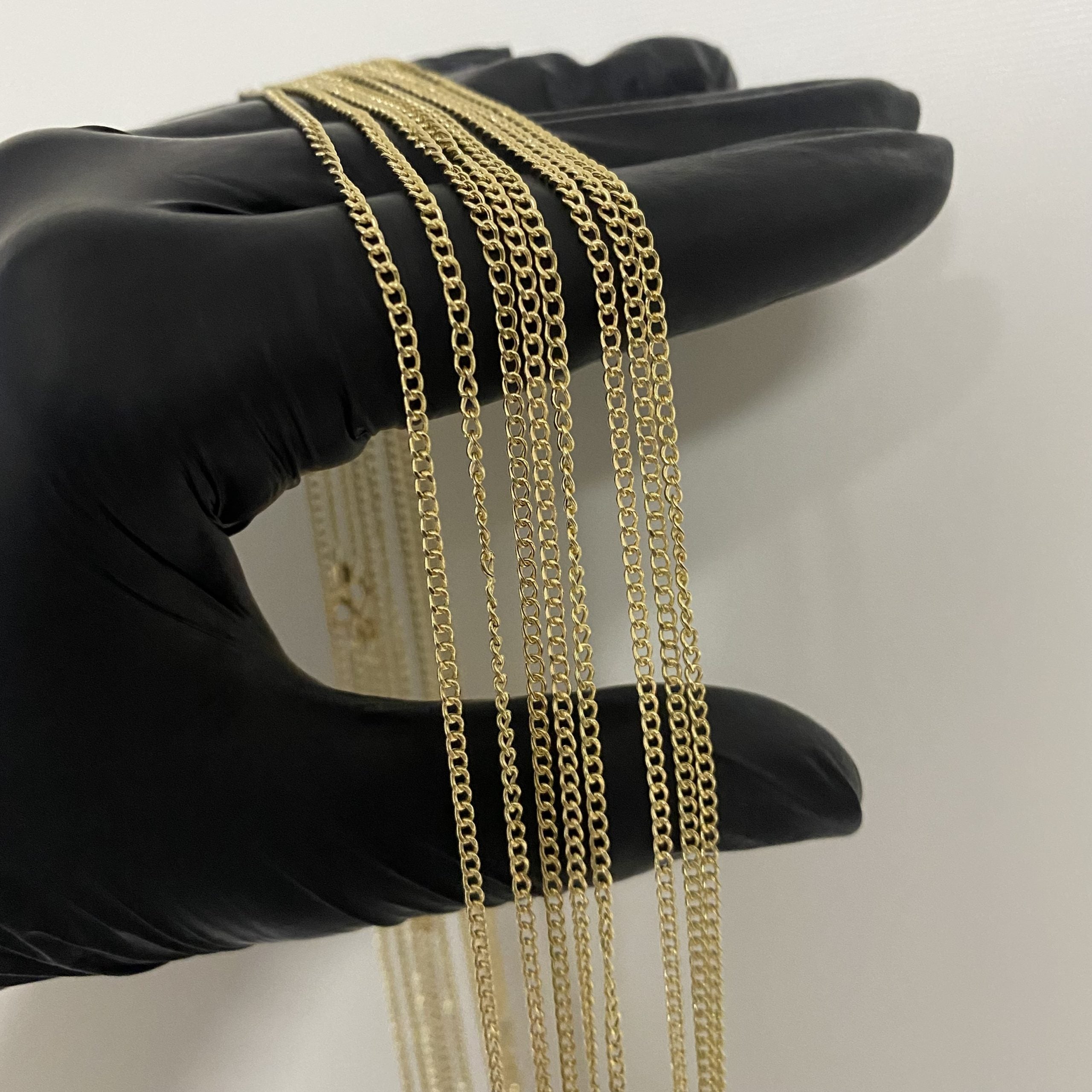 Cadena Cubana 2.3gr/60cm Oro Amarillo