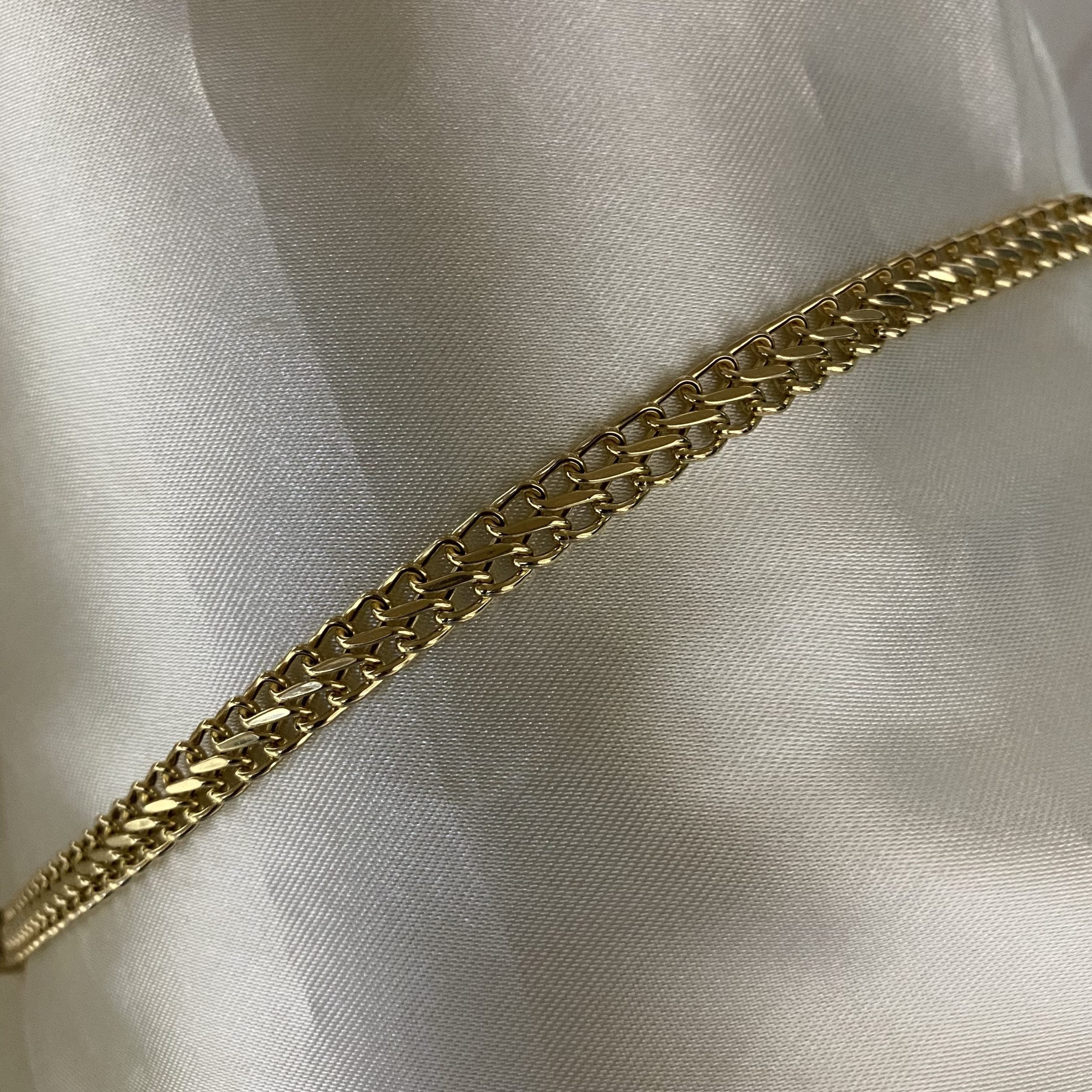 Pulso Sedusa 4.6gr/18.5cm Oro Amarillo